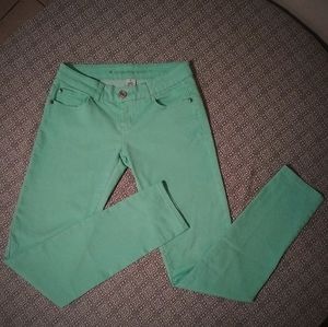 💚 Celebrity Pink Mint Leaf Skinny Jeans  |  EUC